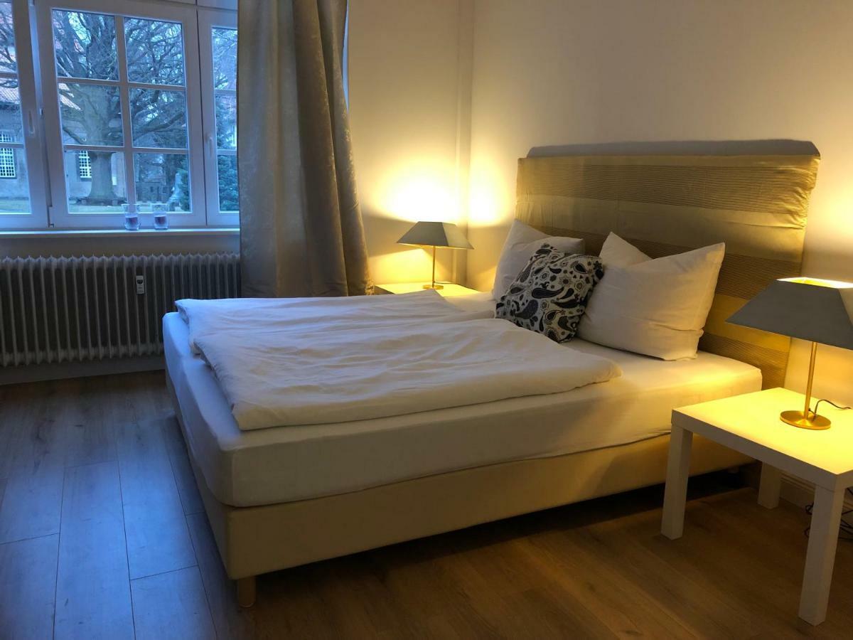 Gestorfer Koetnerhof Business Und Landlust Apartment Springe Exterior photo